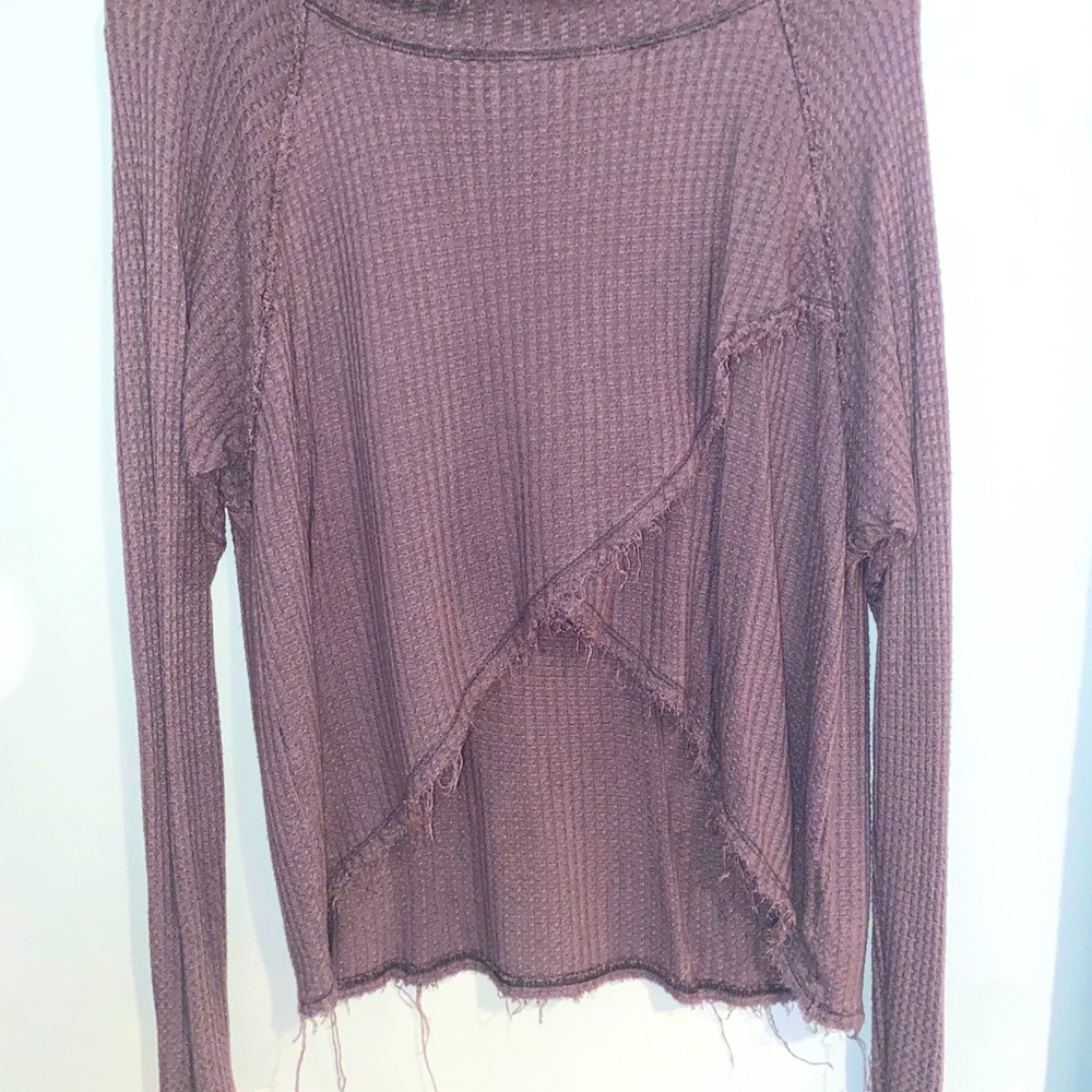 WE THE FREE SWEATER IN VIOLET